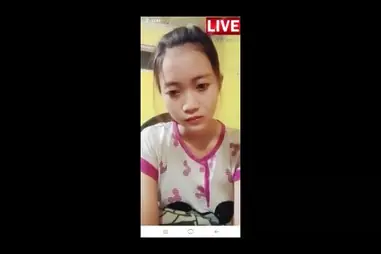 Live Show CantiQ Cewek Cantik Montok Colmek Memek Basah WOT