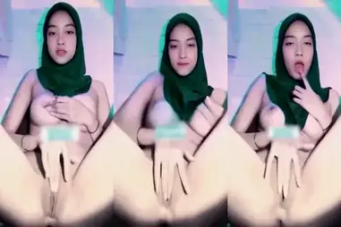Sarah Hijab Sange Main Jari Liar Sampai Puas Total